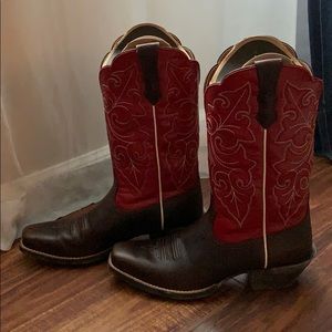 Ariat western boot